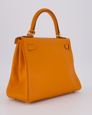 Hermès Kelly 28 Retourne Bag in Abricot Evercolor Leather with Gold Hardware
