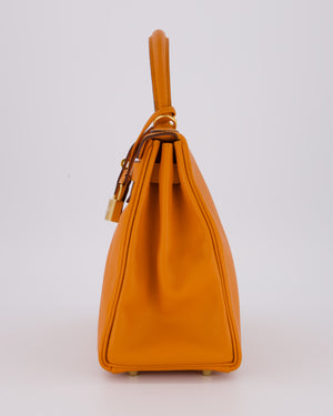 Hermès Kelly 28 Retourne Bag in Abricot Evercolor Leather with Gold Hardware