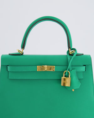 Hermès Kelly 25 Sellier Bag in Menthe Chèvre Chamkila Leather with Gold Hardware