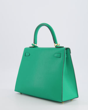Hermès Kelly 25 Sellier Bag in Menthe Chèvre Chamkila Leather with Gold Hardware