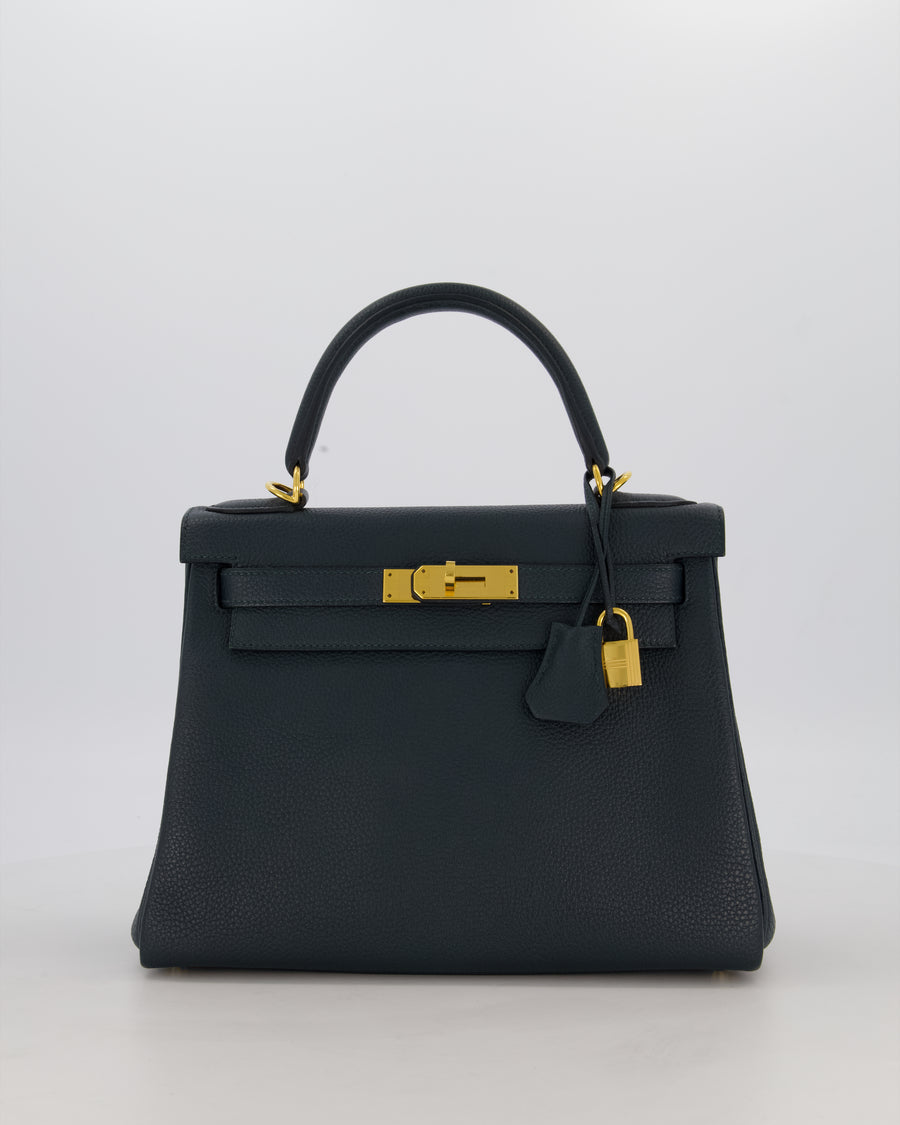 Hermès Kelly 28 Retourne Bag in Vert Cypress Togo Leather with Gold Hardware