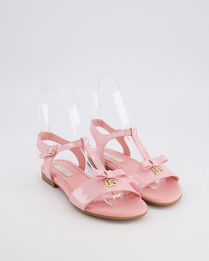 Dolce & Gabbana Kids Pink Patent Leather Sandals with Gold Logo Size 33 RRP £335