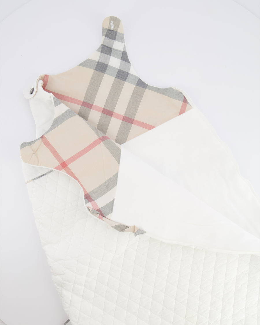 Burberry Baby White Sleeping Bag with Checkered Details