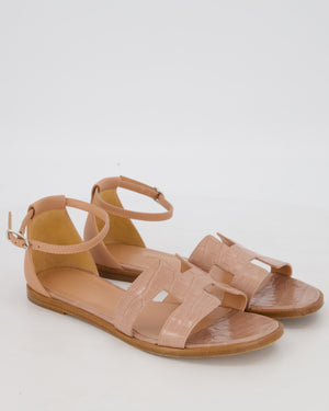 Hermès Santorini Sandal in Rose Porcelaine Mississippiensis Alligator and Calfskin Leather Size EU 37
