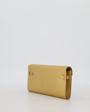 Hermès Kelly To Go Bag in Doré Chevre Chamkila Leather with Gold Hardware