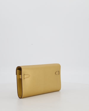 Hermès Kelly To Go Bag in Doré Chevre Chamkila Leather with Gold Hardware