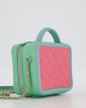 *VERY RARE* Chanel Tricolour Caviar leather Vanity Case Bag with Blue CC Leather Logo Detail