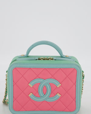 *VERY RARE* Chanel Tricolour Caviar leather Vanity Case Bag with Blue CC Leather Logo Detail