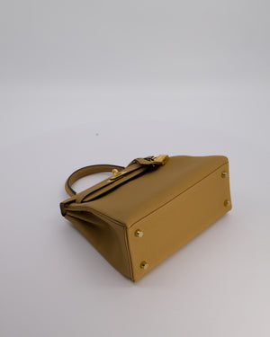 *SUPER RARE* Hermès HSS Kelly 25 Retourne Verso Bag in Chai Togo Leather with Brushed Gold Hardware and Rouge H Interior
