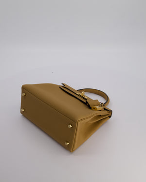 *SUPER RARE* Hermès HSS Kelly 25 Retourne Verso Bag in Chai Togo Leather with Brushed Gold Hardware and Rouge H Interior