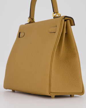 *SUPER RARE* Hermès HSS Kelly 25 Retourne Verso Bag in Chai Togo Leather with Brushed Gold Hardware and Rouge H Interior