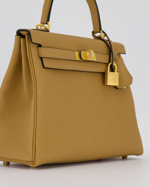 *SUPER RARE* Hermès HSS Kelly 25 Retourne Verso Bag in Chai Togo Leather with Brushed Gold Hardware and Rouge H Interior