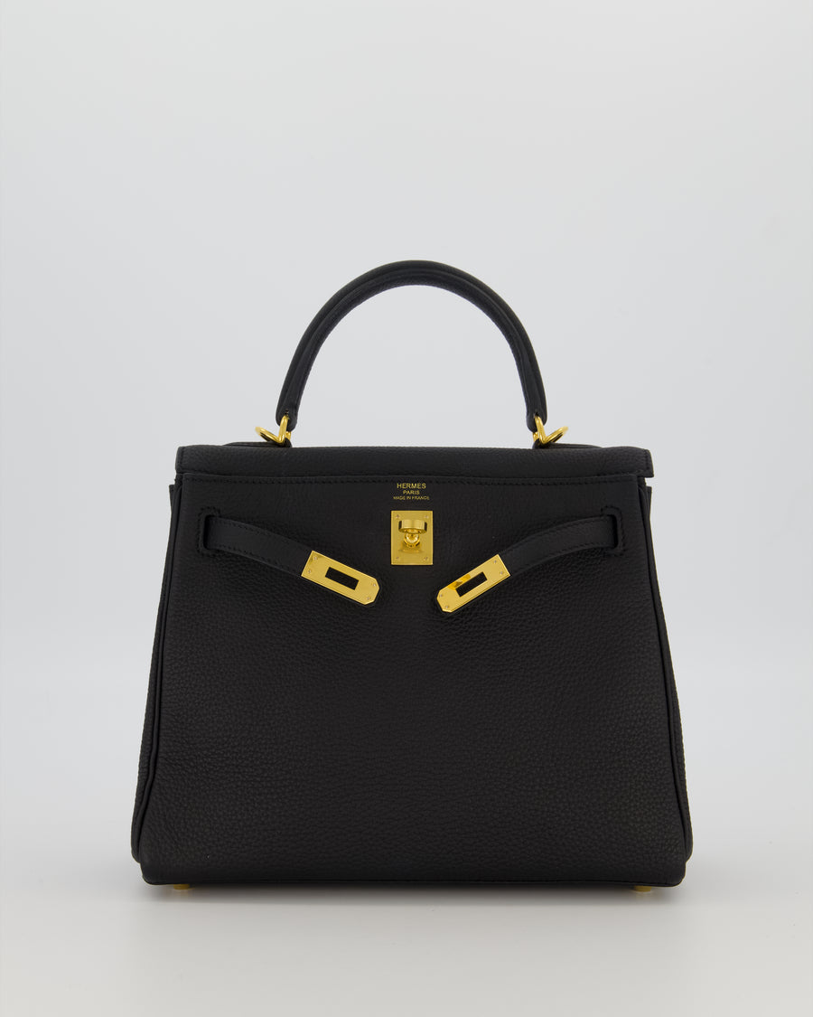 Hermès Kelly 25 Retourne Bag in Noir Togo Leather with Gold Hardware