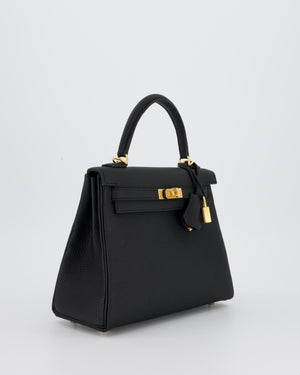 Hermès Kelly 25 Retourne Bag in Noir Togo Leather and Gold Hardware