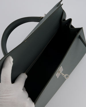 Hermès Kelly 28 Sellier Bag in Vert Amande Epsom Leather with Palladium Hardware