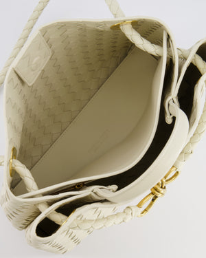 Bottega Veneta Medium Andiamo Bag in Sea Salt Intrecciato Leather with Gold Hardware RRP £4,370