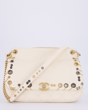 Chanel White Piercing Chic Crossbody Bag in Caviar Leather With Mixed Hardware