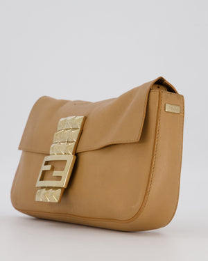 Fendi Vintage Baguette Bag in Beige Lambskin Leather with Gold Studded Hardware