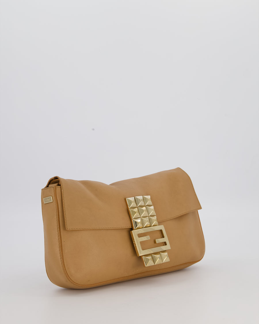 Fendi Vintage Baguette Bag in Beige Lambskin Leather with Gold Studded Hardware