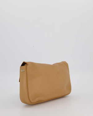 Fendi Vintage Baguette Bag in Beige Lambskin Leather with Gold Studded Hardware