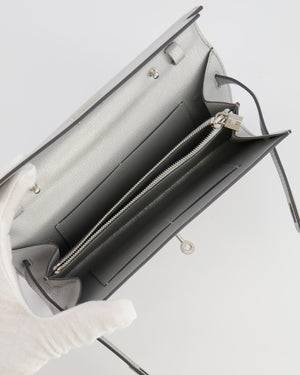 *RARE* Hermès Kelly To Go Bag in Argent Chevre Chamkilight Leather with Palladium Hardware