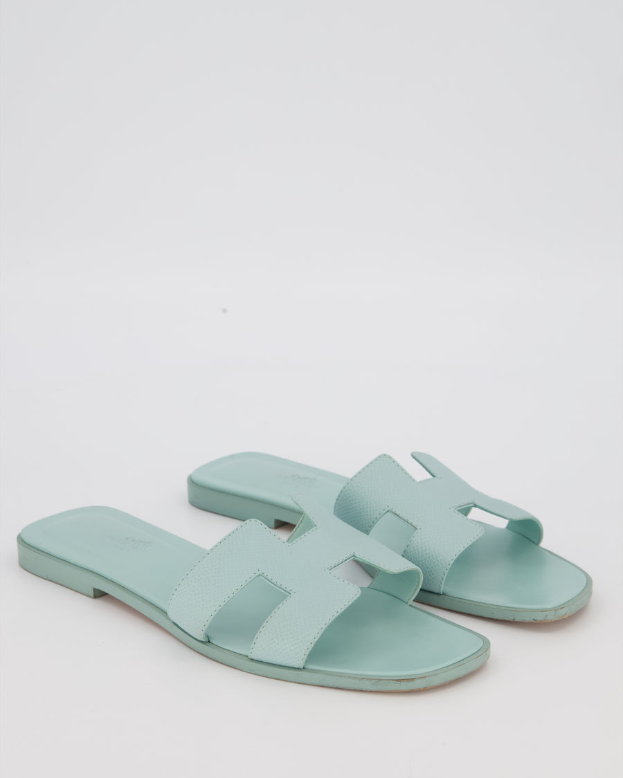 Hermès Oran Sandals in Bleu Glacier Epsom Leather Size EU 38