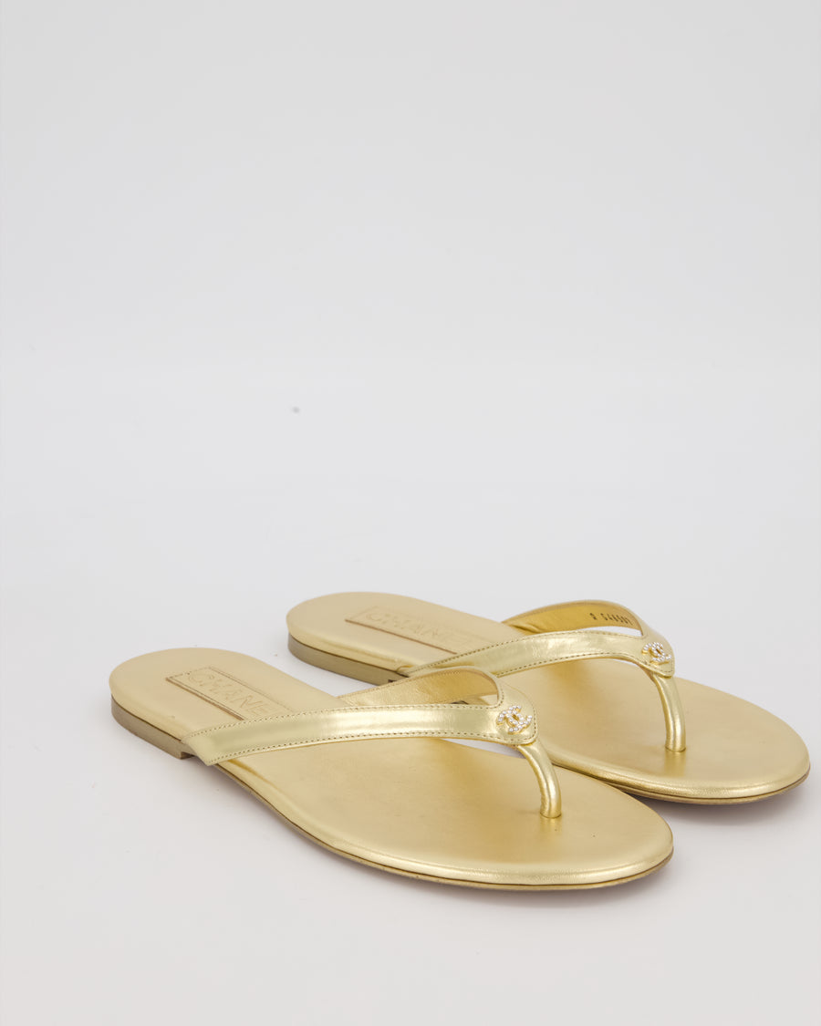 Chanel Gold Leather Flip-Flops with Crystal CC Logo Detail Size EU 37.5C