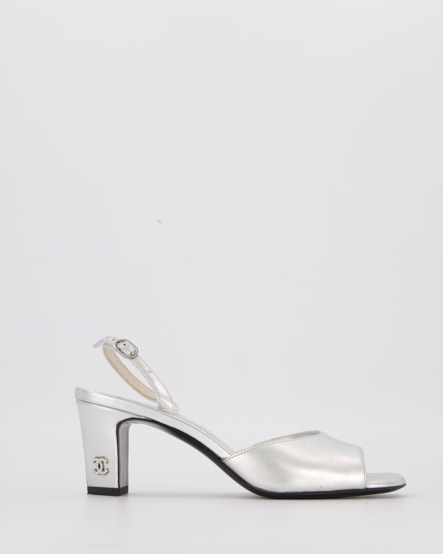 Chanel Silver Heeled Sandal With CC Logo Detail EU 37.5C