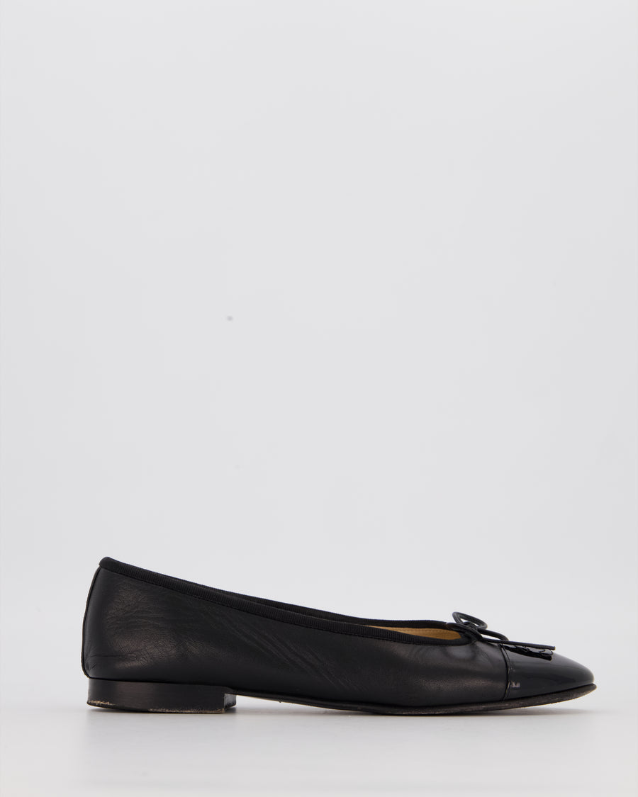 Chanel Black Lambskin Ballet Flats With Patent CC Logo Toecap Size EU 37.5