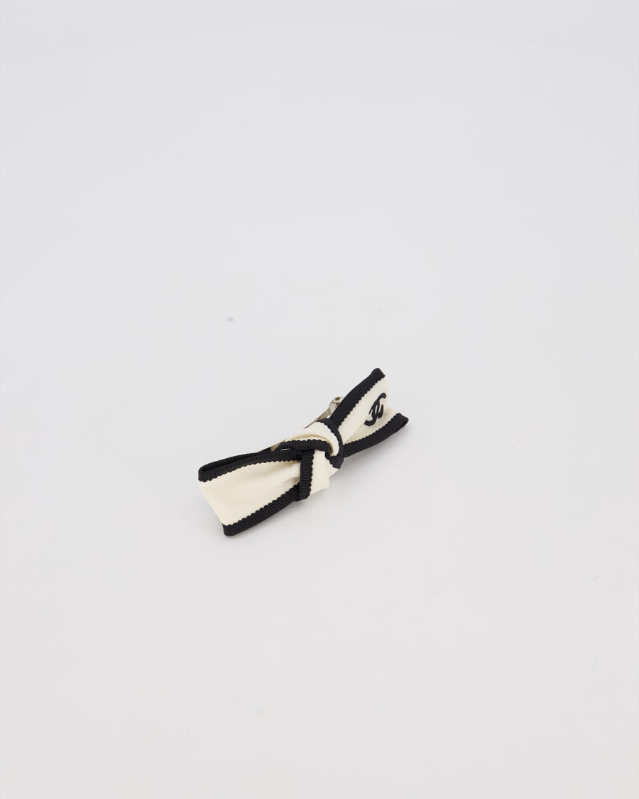 Chanel White and Black CC Logo Bow Hair Clip