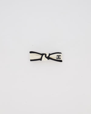 Chanel White and Black CC Logo Bow Hair Clip