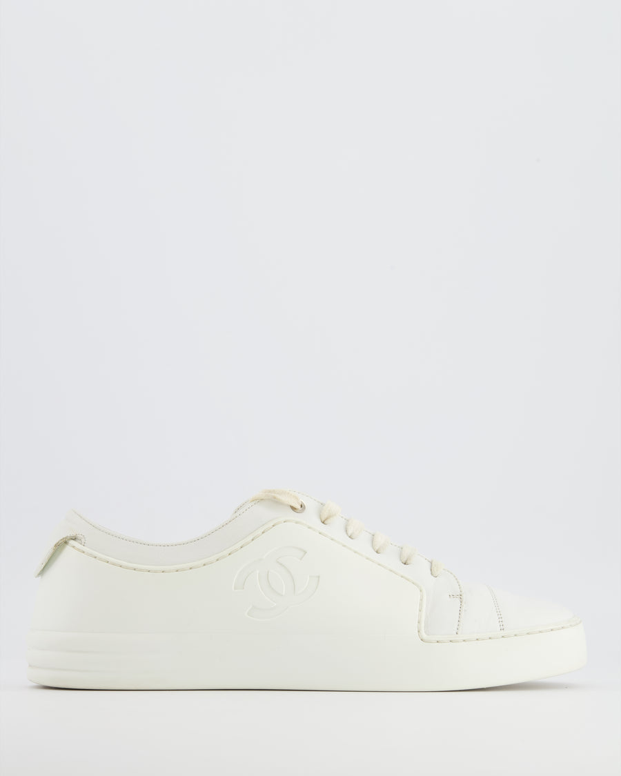 Chanel White Leather and Rubber Low-Top Trainers with CC Logo Size EU 40