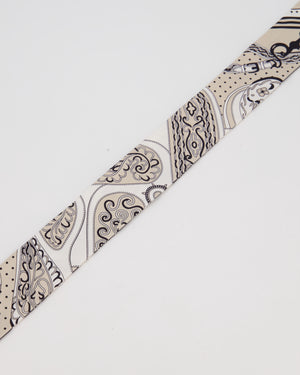 Hermès Festival Des Amazones Twilly in Grege, Noir and Blanc Silk