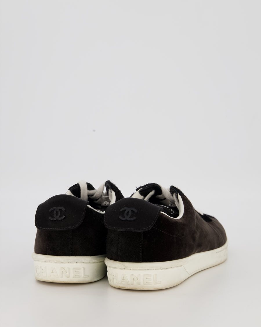 Chanel CC Logo Trainers in Black Suede Size EU 40