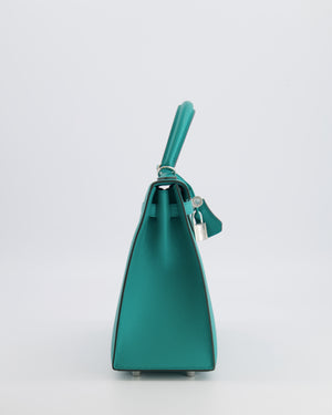 Hermès Kelly II 25 Sellier Verso Bag in Vert Verone Veau Madame Leather with Palladium Hardware and Bleu Navy Interior