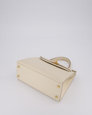 Hermès Kelly 25 Sellier Bag in Craie Epsom Leather with Gold Hardware&nbsp;