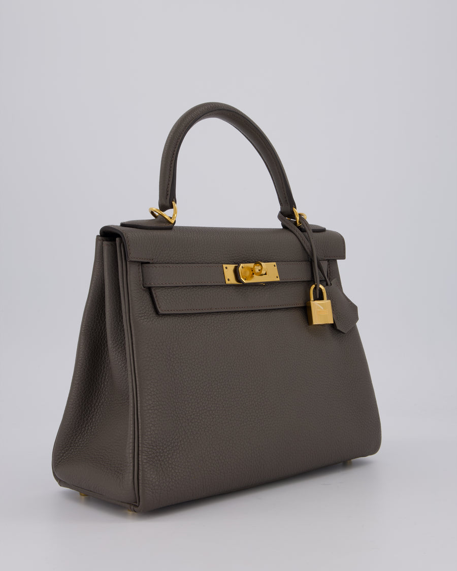 Hermès Kelly 28 Retourne Bag in Gris Etain Togo Leather with Gold Hardware