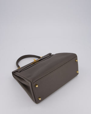 Hermès Kelly 28 Retourne Bag in Gris Etain Togo Leather with Gold Hardware