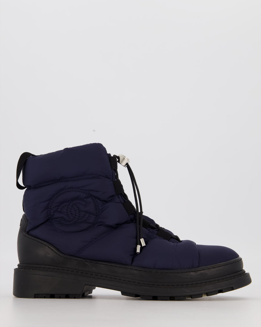 Chanel Navy Coco Neige Padded CC Boots Size EU 36