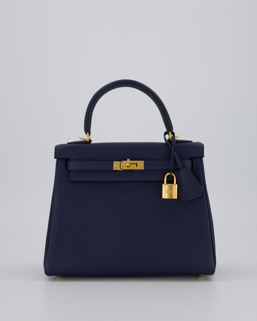 Hermès Kelly 25 Retourne Bag in Bleu Navy Togo Leather Bleu with Gold Hardware