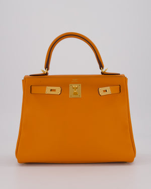 Hermès Kelly 28 Retourne Bag in Abricot Evercolor Leather with Gold Hardware