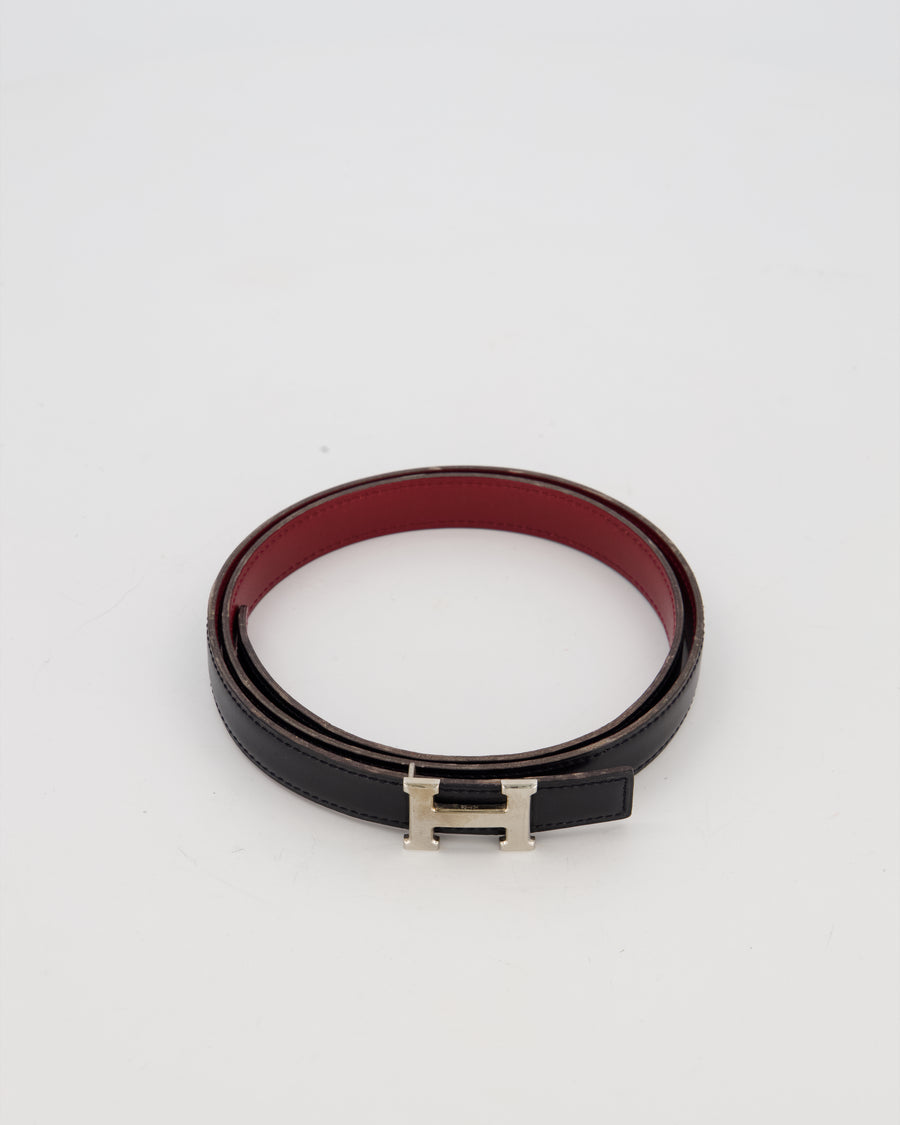 Hermès Au Carré Reversible Belt in Noir Swift Leather and Rouge Interior with Palladium H Buckle 80cm