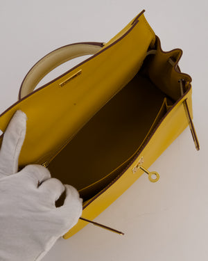 *RARE* Hermès HSS Kelly 25 Retourne Bag in Nata and Jaune Ambre Swift Leather with Gold Hardware