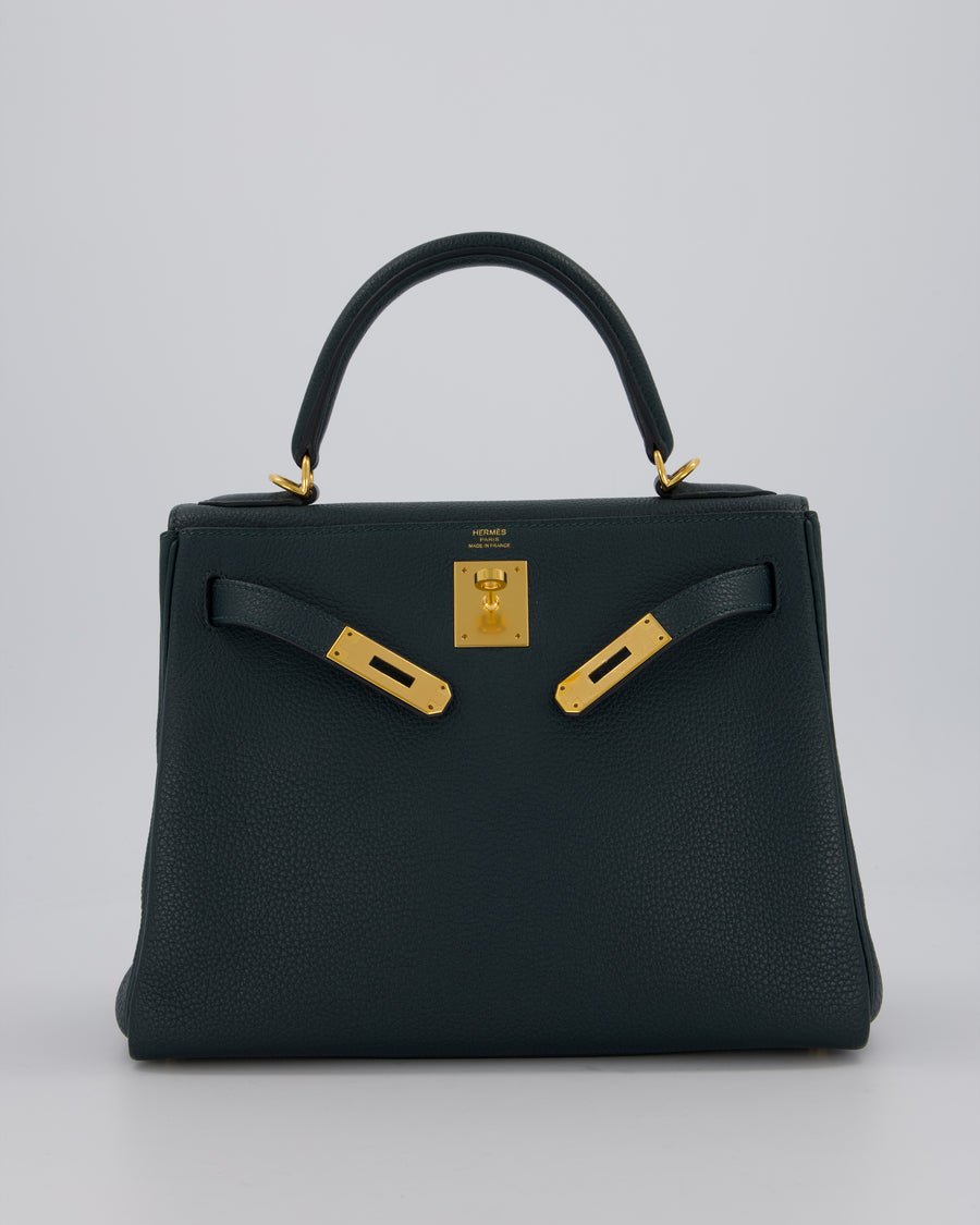 Hermès Kelly 28 Retourne Bag in Vert Cypress Togo Leather with Gold Hardware