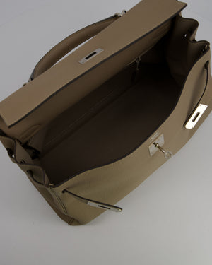 Hermès Kelly 32 Retourne Bag in Gris Tourterelle Togo Leather with Palladium Hardware