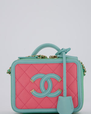 Chanel Tricolour Caviar leather Vanity Case Bag with Blue CC Leather Logo Detail