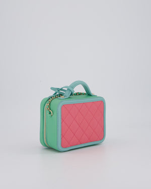Chanel Tricolour Caviar leather Vanity Case Bag with Blue CC Leather Logo Detail