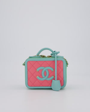Chanel Tricolour Caviar leather Vanity Case Bag with Blue CC Leather Logo Detail