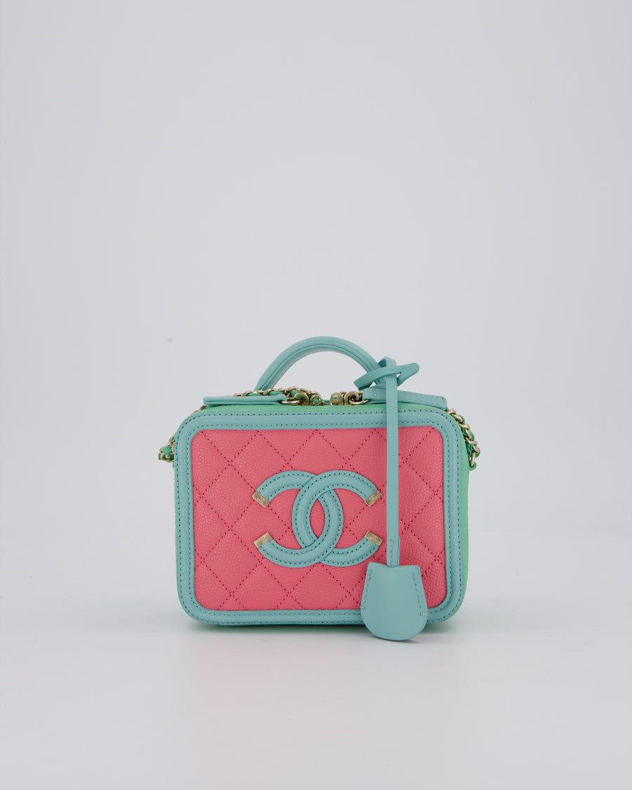 Chanel Tricolour Caviar leather Vanity Case Bag with Blue CC Leather Logo Detail