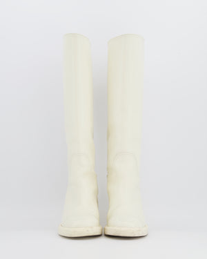 Chanel White Leather Knee-High Heeled Boots with CC Logo Detail and Gold Back CC Logo Size EU 37C